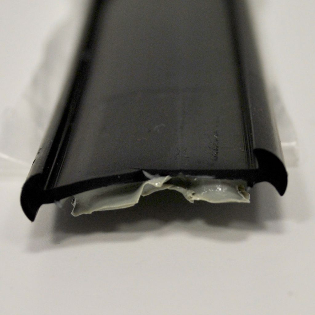 PVC profil pod rohovou lištu 35 mm